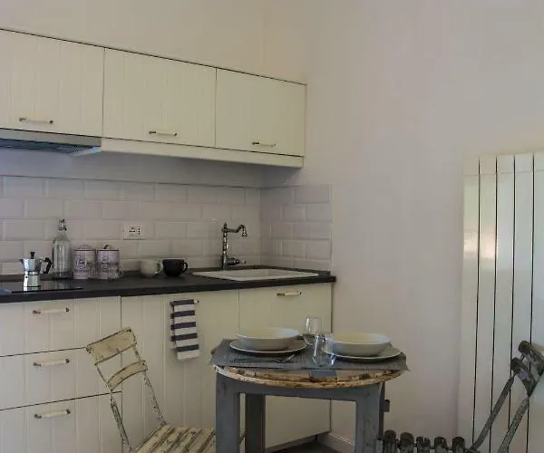 Πανσιόν Sotto Il Santo 3*