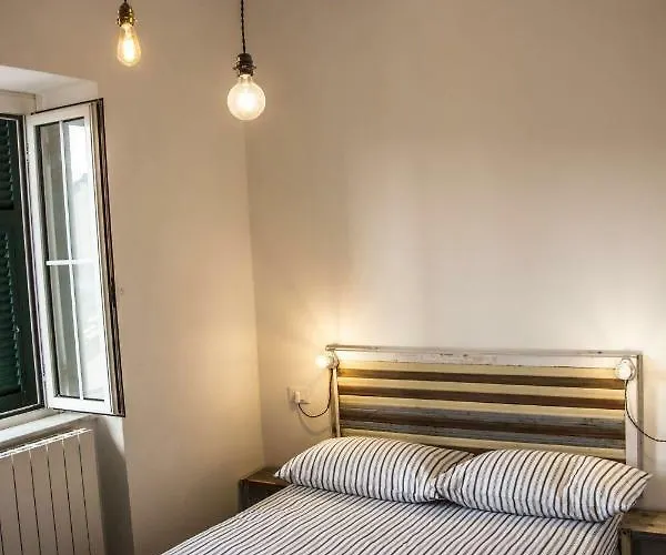 Πανσιόν Sotto Il Santo Orco Feglino