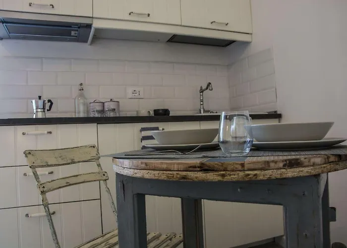 Sotto Il Santo Πανσιόν Orco Feglino